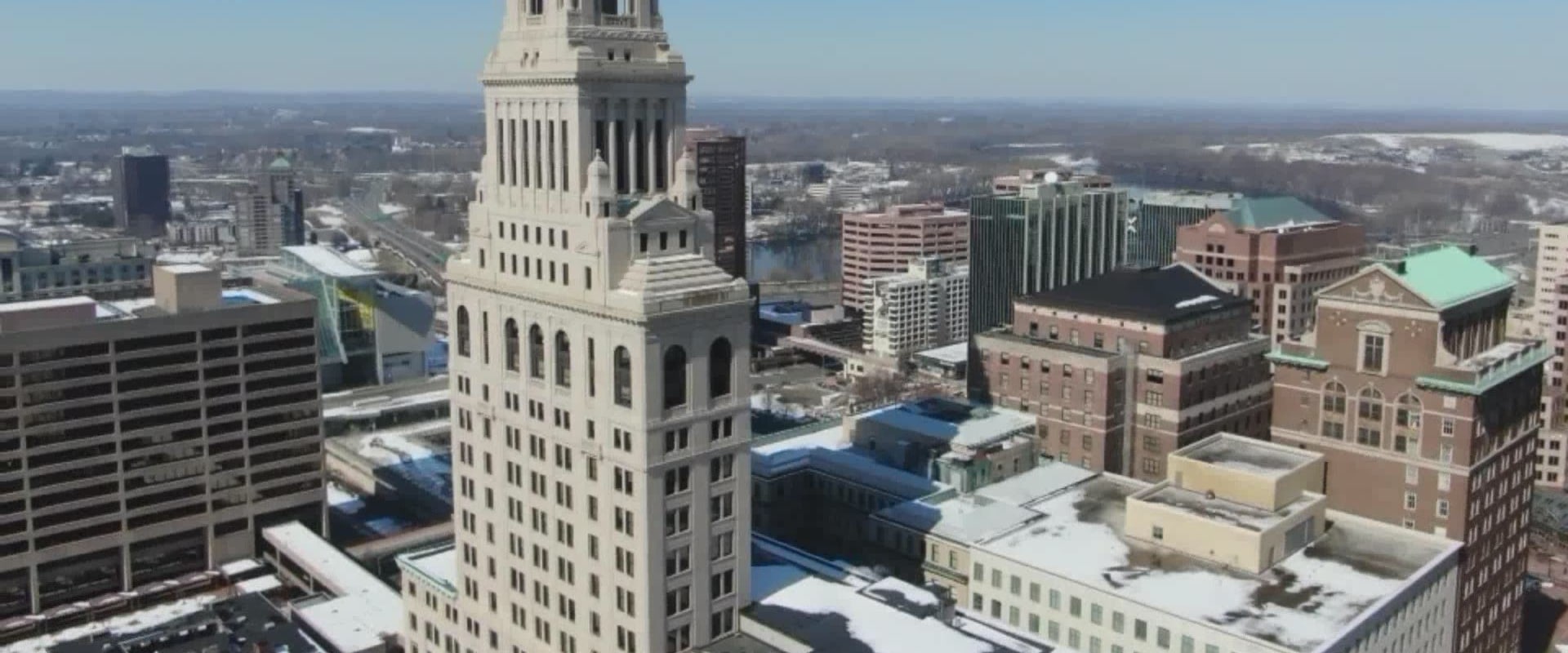 Comparing Travelers and The Hartford Insurance Companies
