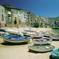 What is the Average Temperature in Southern Italy in October?