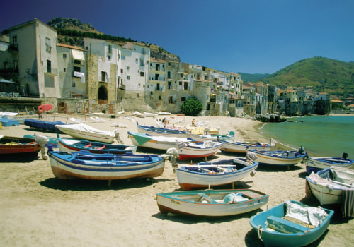 What is the Average Temperature in Southern Italy in October?